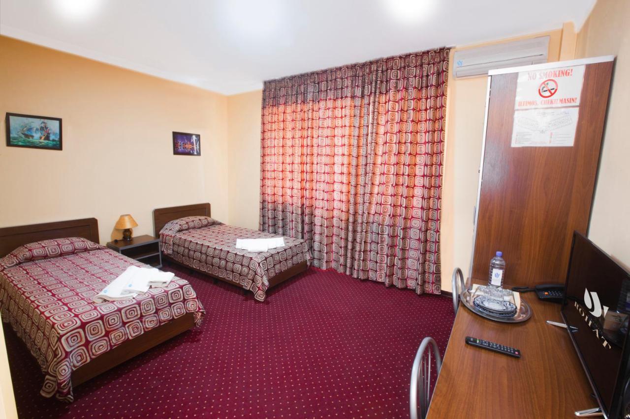 Rohat Hotel Chilonzor Tashkent Esterno foto