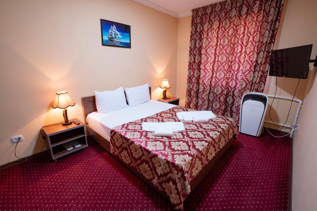 Rohat Hotel Chilonzor Tashkent Esterno foto